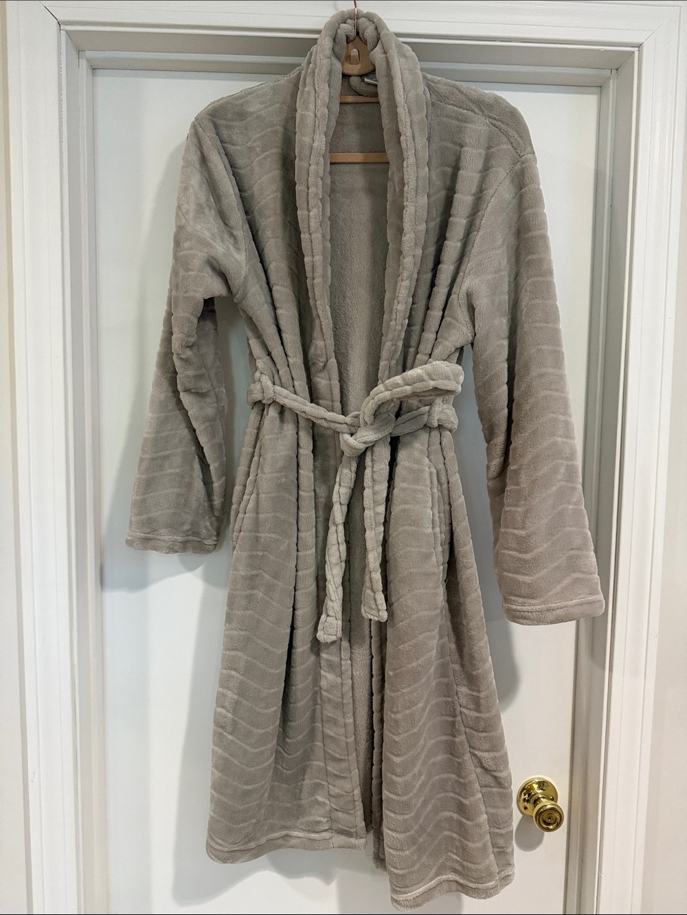 Source Unknown Plush Hoodless Robe in Light Gray